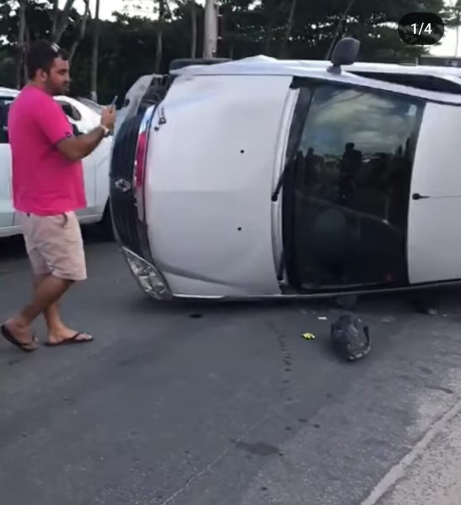 Acidente envolve três veículos em Barra de Jangada