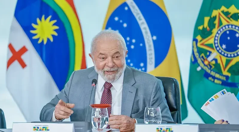 Lula lidera intenções de voto para 2026, segundo pesquisa Quaest