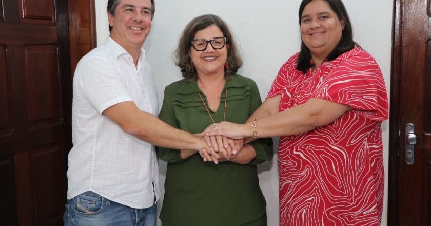 Carol Jordão recebe apoio da senadora Teresa Leitão