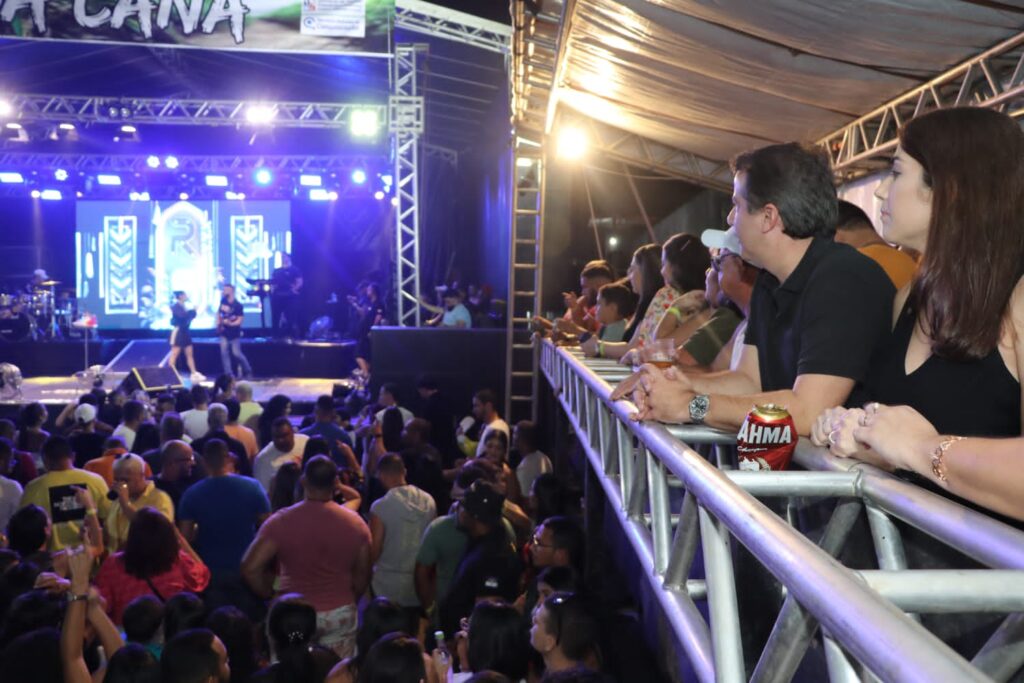 Tradicional Festa da Cana em Ribeirão é palco de grande celebração