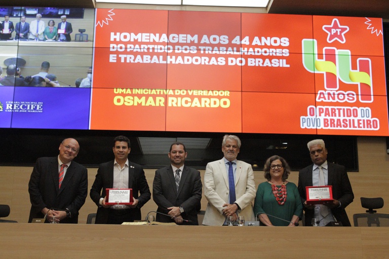 PT celebra 44 anos com homenagem na Câmara Municipal do Recife