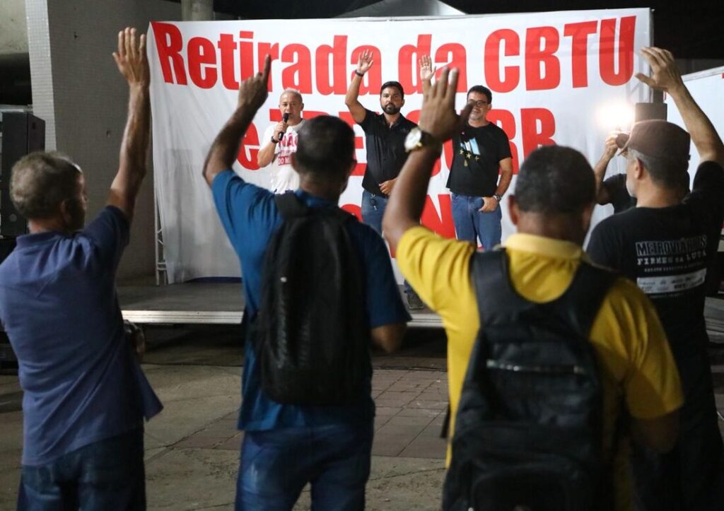 Greve à Vista: Metroviários de Pernambuco Optam por Estado de Greve em Assembleia