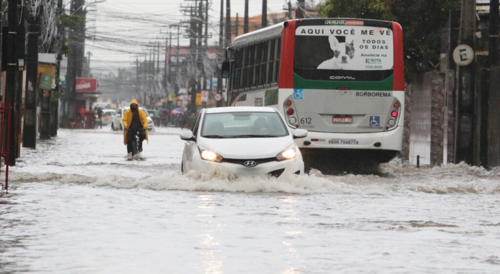 Outono no Brasil traz temperaturas elevadas e previsões divergentes de chuvas