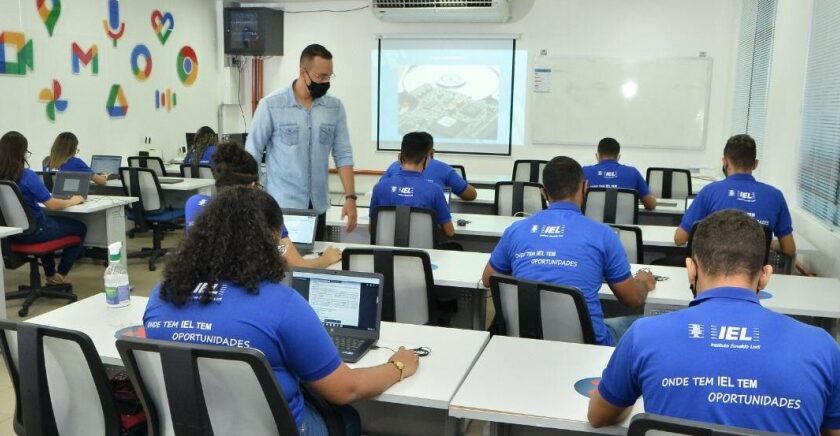 IEL-PE abre 1.500 vagas para cursos gratuitos