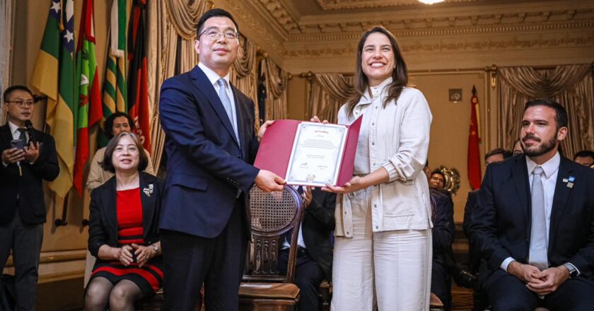 Pernambuco e Sichuan firmam acordos de cooperação