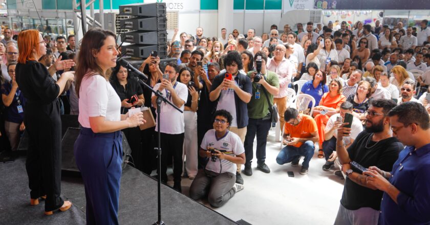 Raquel Lyra inaugura circuito literário em Caruaru