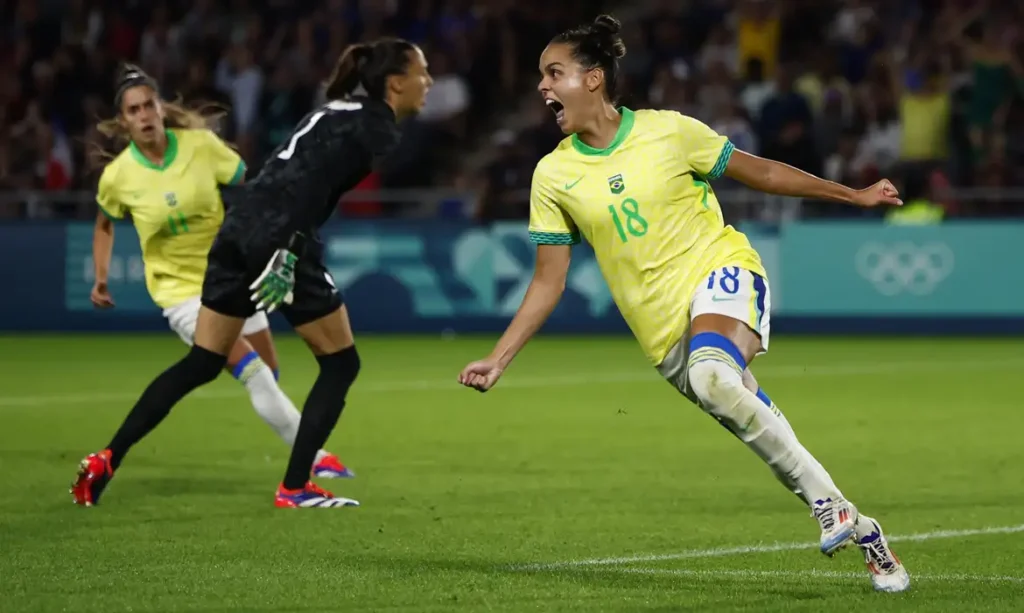 Gabi Portilho decide e Brasil derrota França no futebol feminino. Foto - Stephane Mahe
