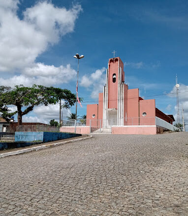 Festa de Santa Terezinha promete fé e diversão em Frexeiras