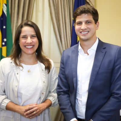 Pesquisa aponta João Campos com 76,2% e Raquel com 15,8%