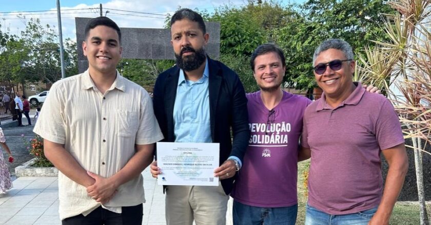 PSOL celebra diplomação de vereador em Carpina