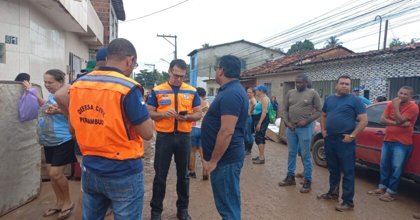 Governo de PE apoia municípios afetados por chuvas intensas