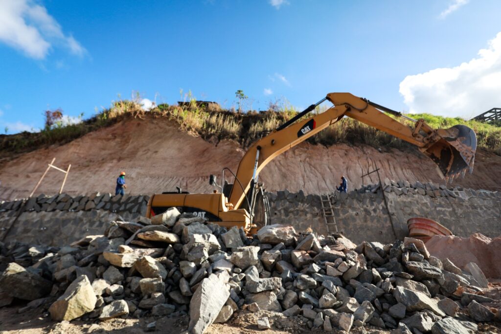 Novo PAC impulsiona obras estruturais e segurança em encostas