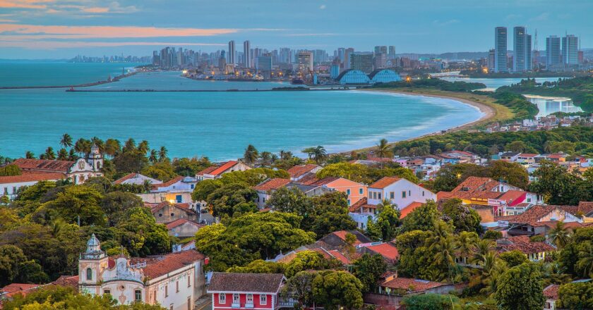 Recife e Olinda celebram aniversário com festa e cultura