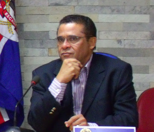 Ex-prefeito de Escada Lucrécio Gomes durante abertura do ano legislativo na Câmara de Escada em 2014. Foto: Sanchilis Oliveira
