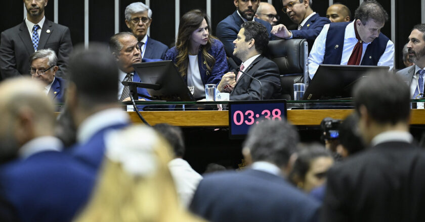 Congresso anti-povo amplia custo da energia no Brasil