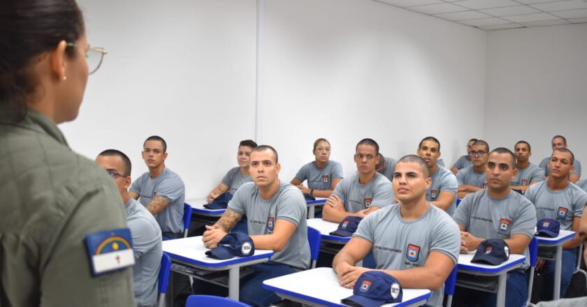 Governo convoca 2.400 aprovados no concurso da PMPE