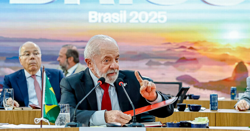 Lula fala em reciprocidade contra tarifa dos EUA