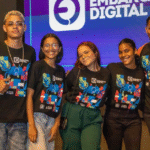 Embarque Digital oferece vagas em tecnologia