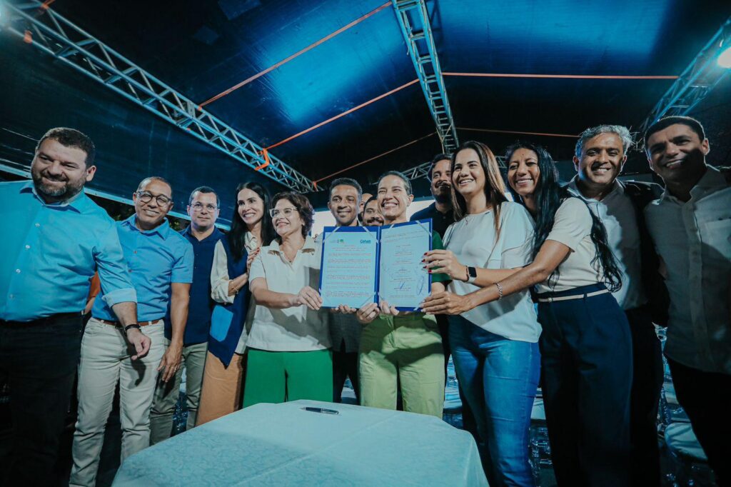 PE entrega obras e anuncia novos investimentos em Olinda
