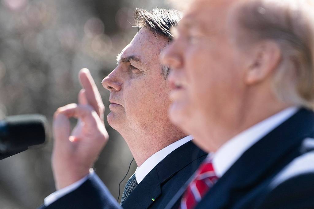 Jair Bolsonaro e Donald Trump em imagem de 2019 - Brendan Smialowski