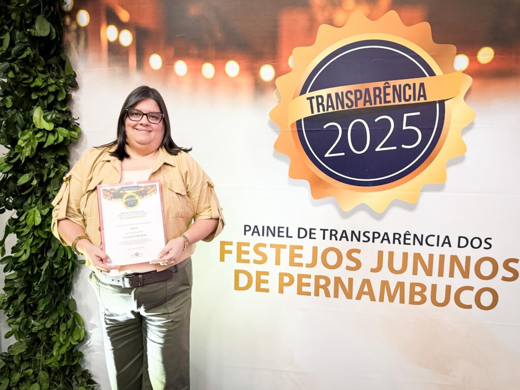 Prefeita Carol Jordão é destaque em transparência pública