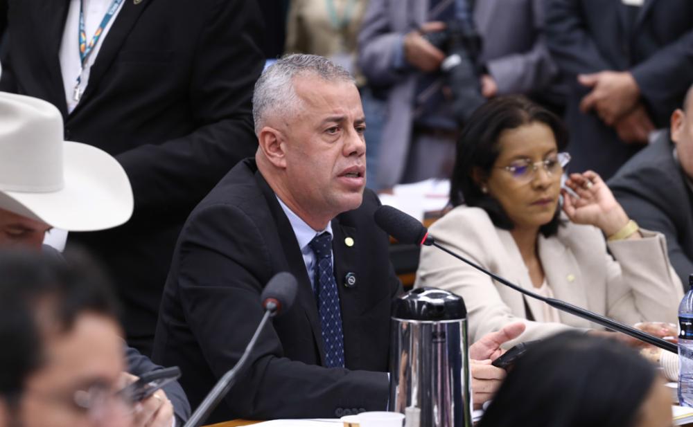 Convocação da Ministra do Meio Ambiente e Mudança do Clima. Dep. Evair Vieira de Melo (PP-ES)