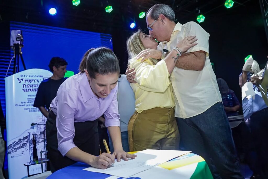 Com apoio da máquina da prefeitura, Andréa Medeiros desponta como nome forte para a Assembleia Legislativa.