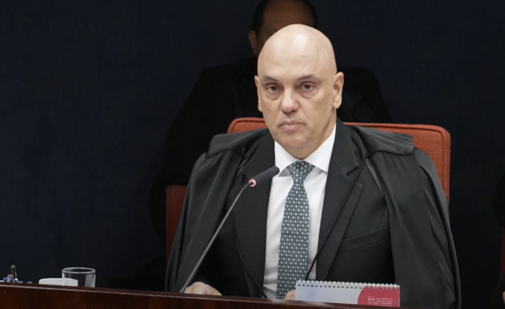 Alexandre de Moraes defende soberania nacional e reforça respeito ao devido processo legal.