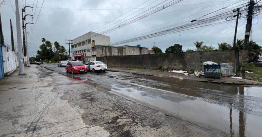 Infraestrutura precária dificulta rotina em Jaboatão