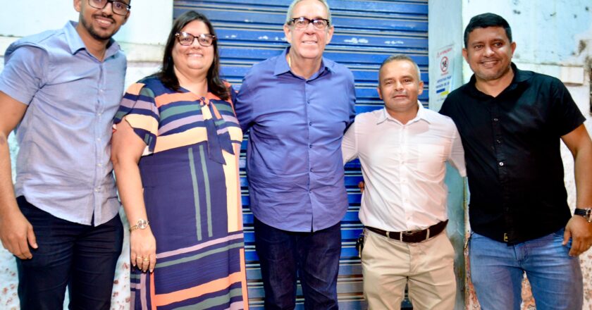 Prefeita de Ribeirão fortalece deputado Álvaro Porto